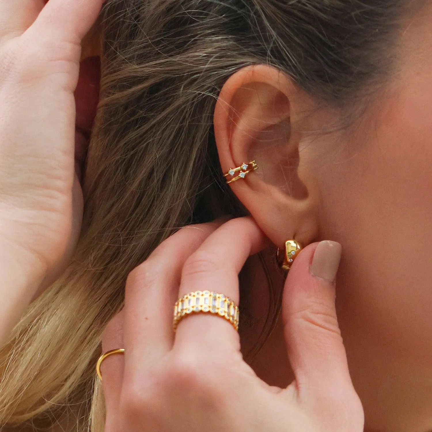 Baby's Breath Ear Cuff