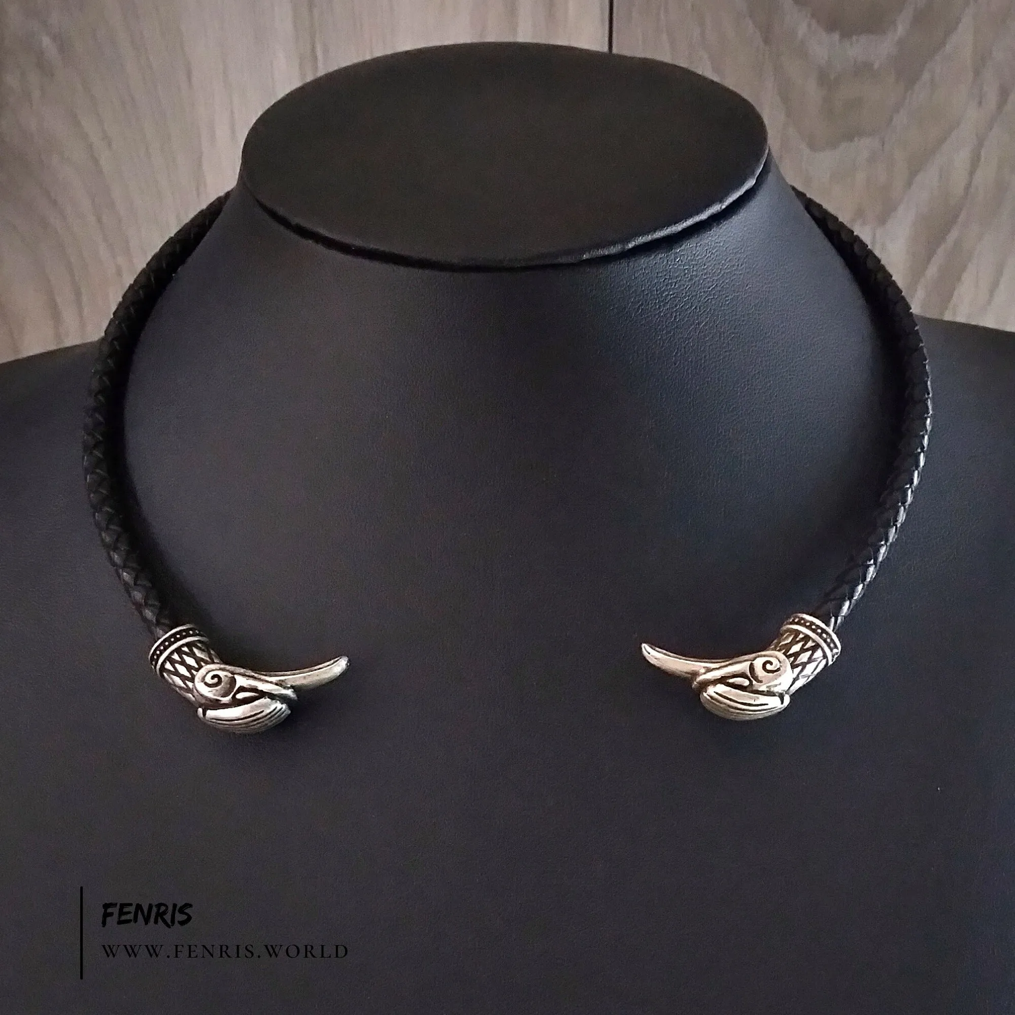 Silver Raven Torc Black Leather | Fenris