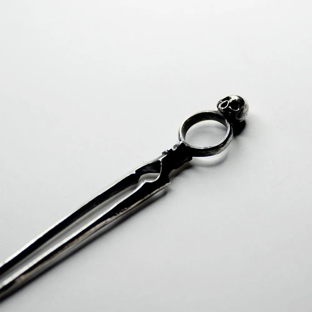 SKULL HAIRPIN