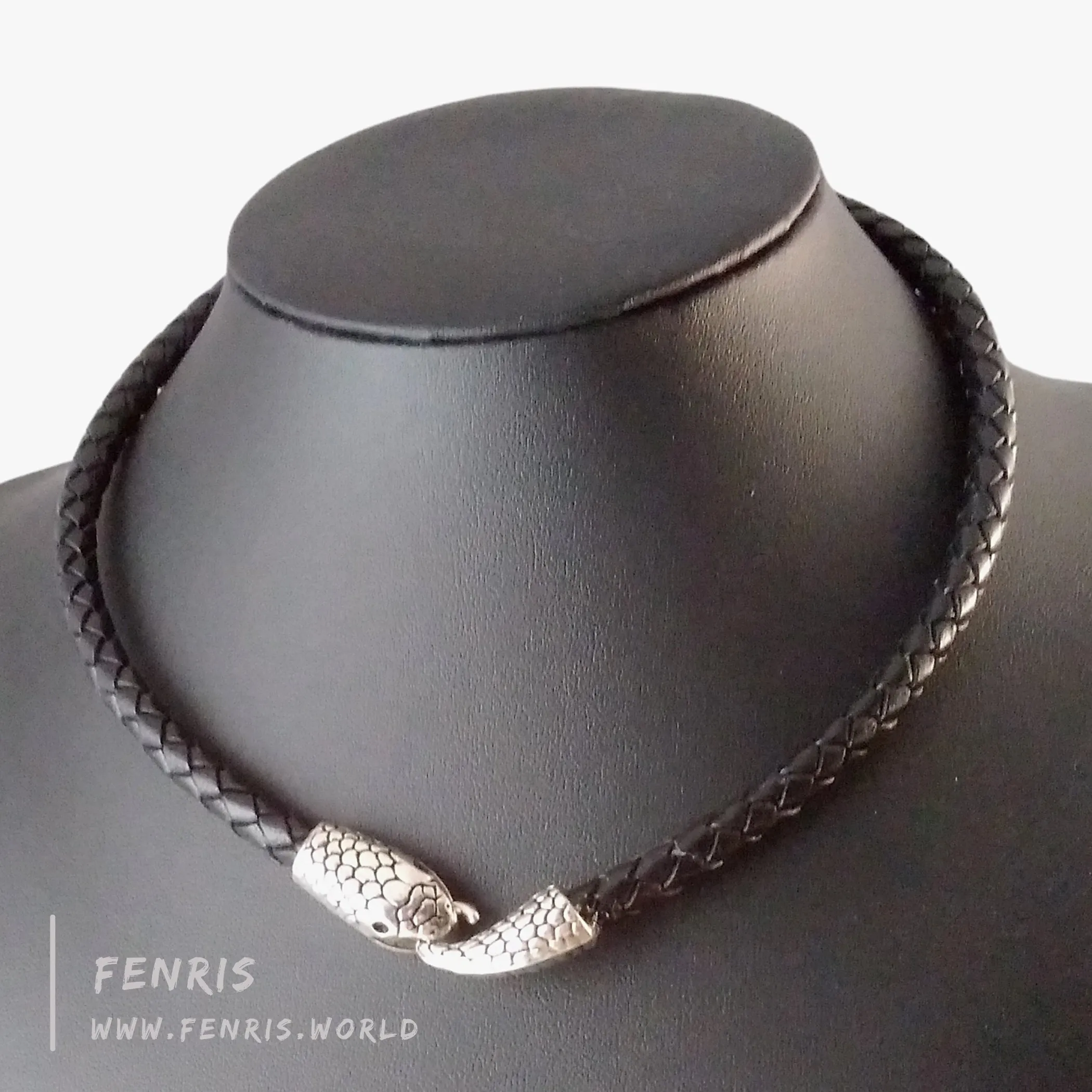 Snake Choker Silver Black Leather