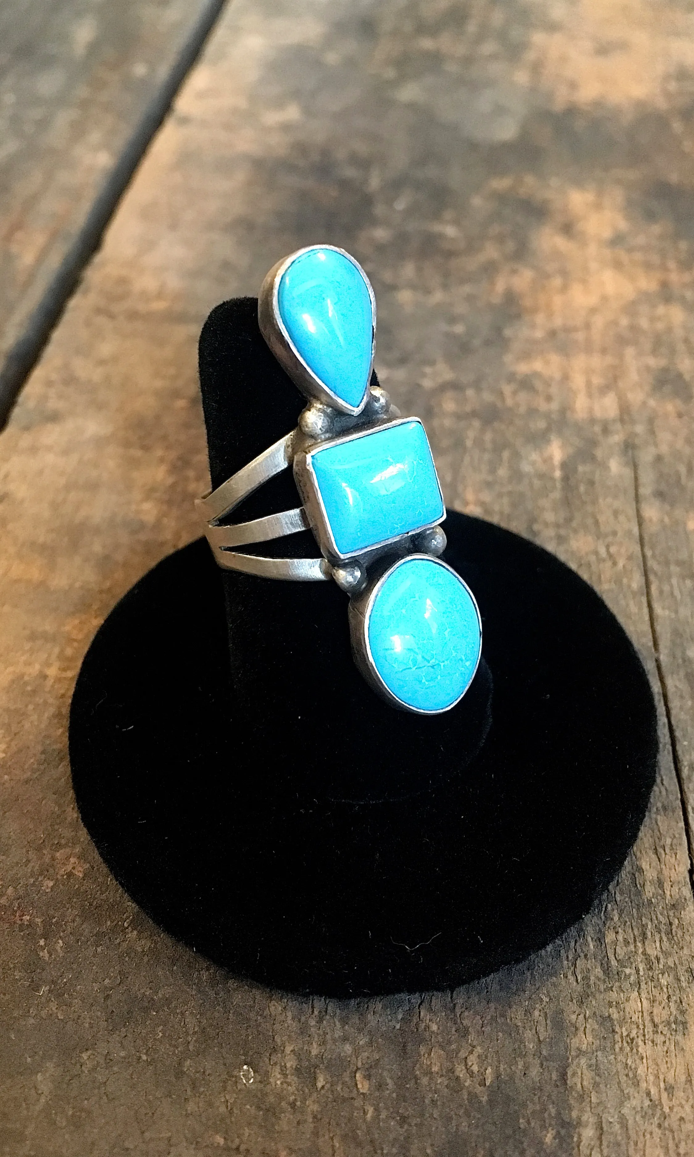 THREE'S COMPANY Vintage Style Turquoise Geometric Stacked Ring,  Sz 7