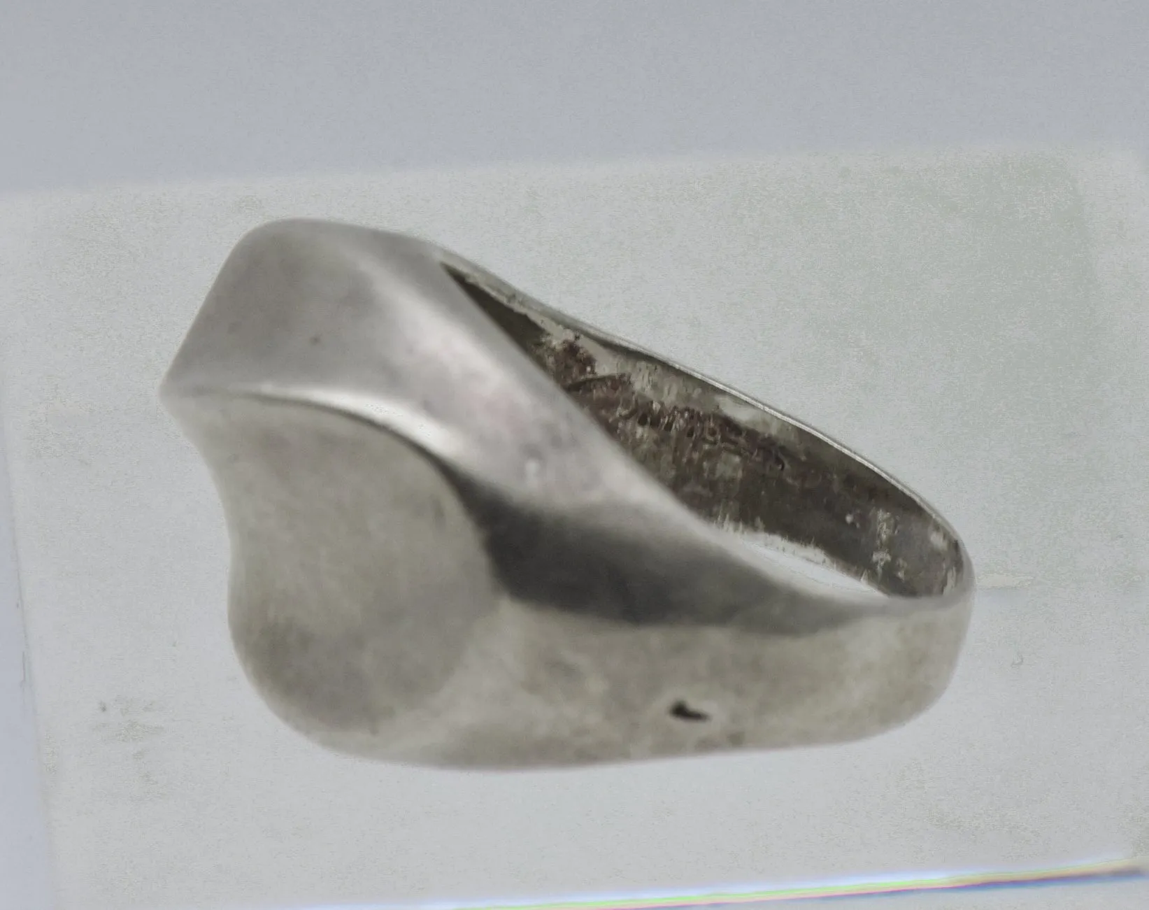 Vintage Sterling Silver Modern Design Ring - Size 7.25